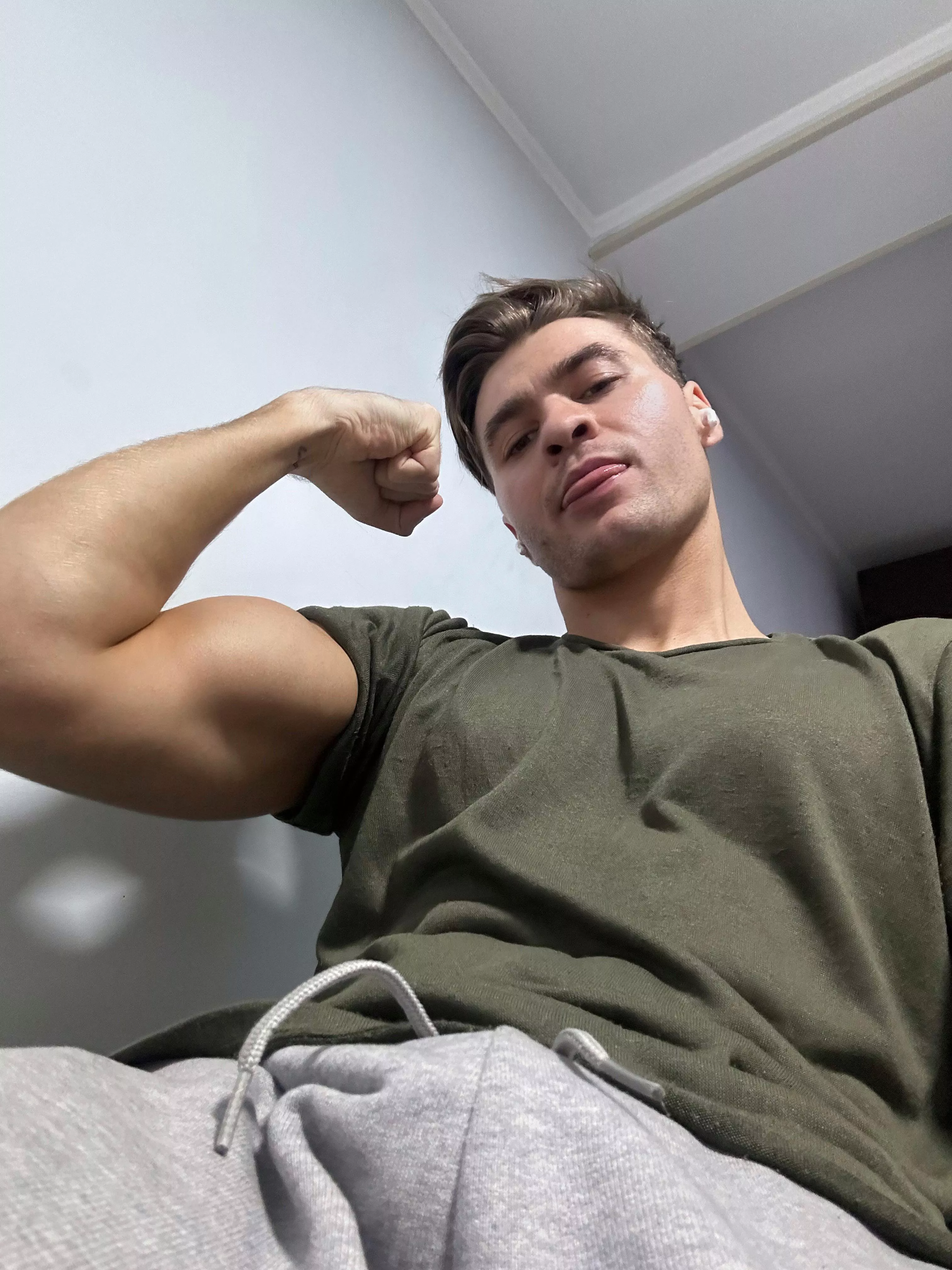 Smooth and firm;) posted by DannyAlexxx