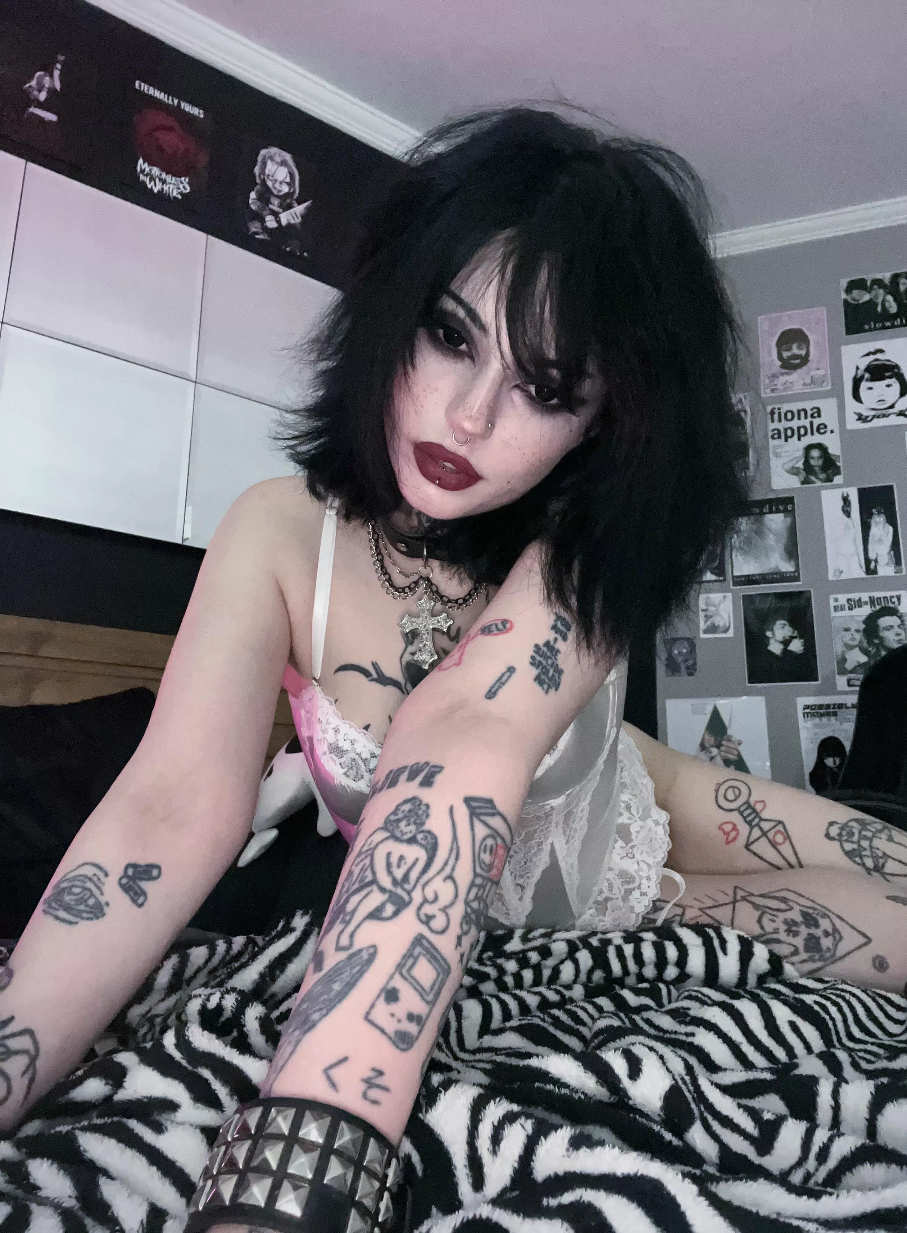 The perfect punk girl posted by ConclusionInternal29