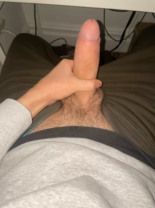 Thick perfect and uncut by Taylorb_5789