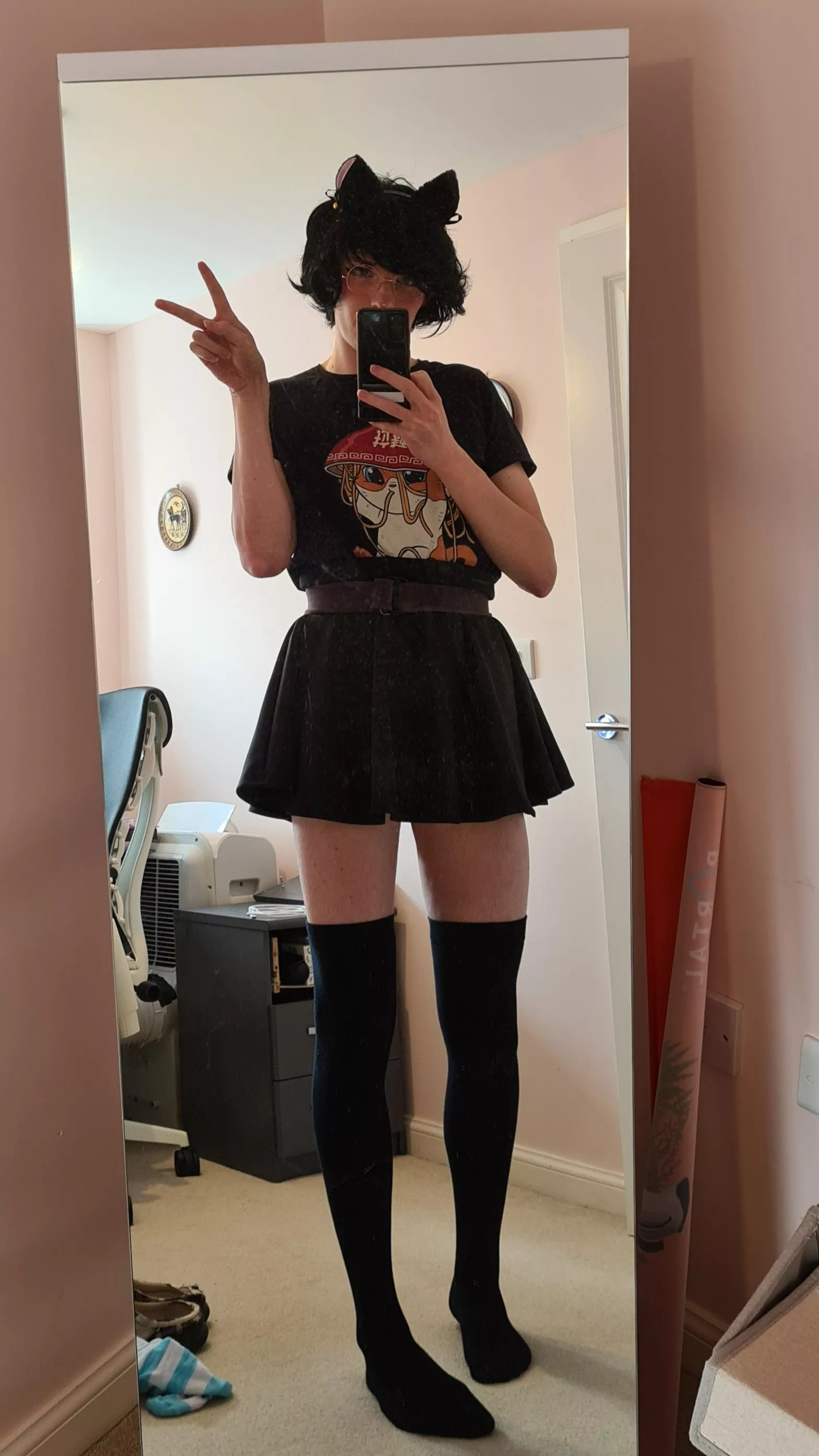 Throwback to me discovering the power of belts ^^ posted by Aster_femtwink