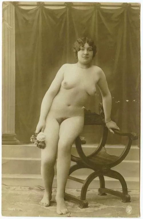 vintage beauty by Eastsidekink