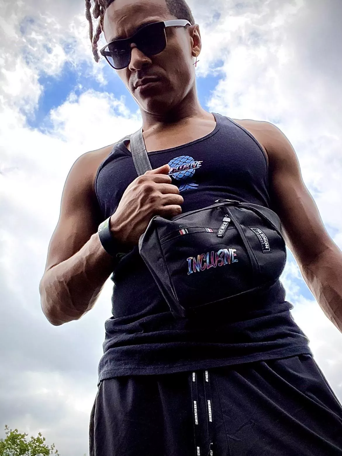 We outside posted by Blkmusclefreak3