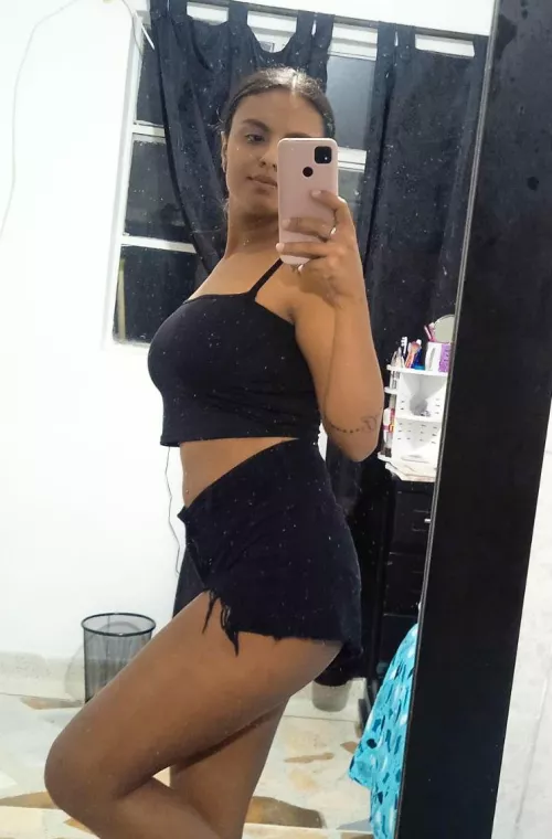 What r u doing papi? by angelinagil