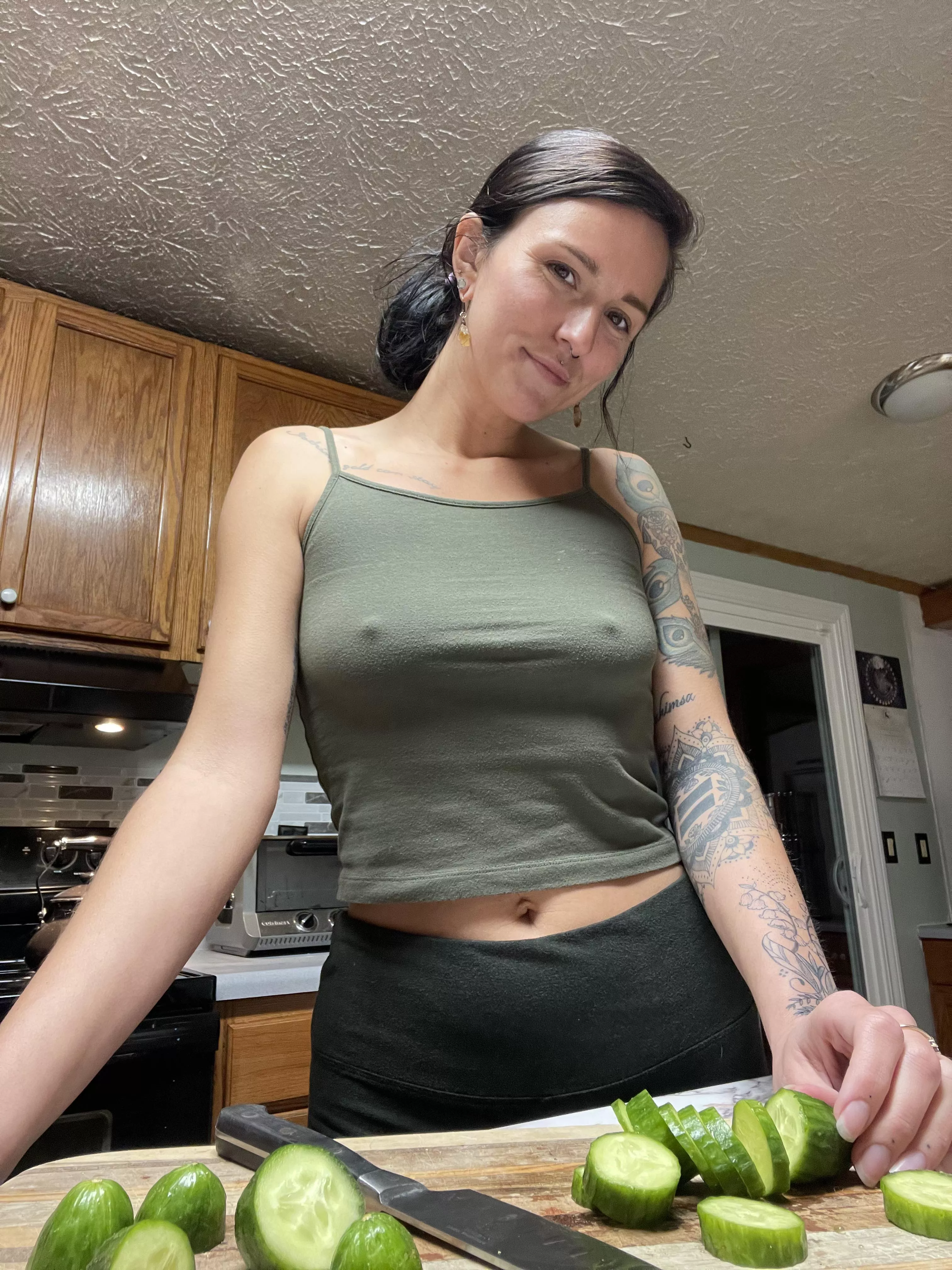 would you come over for dinner? posted by justanothermommi