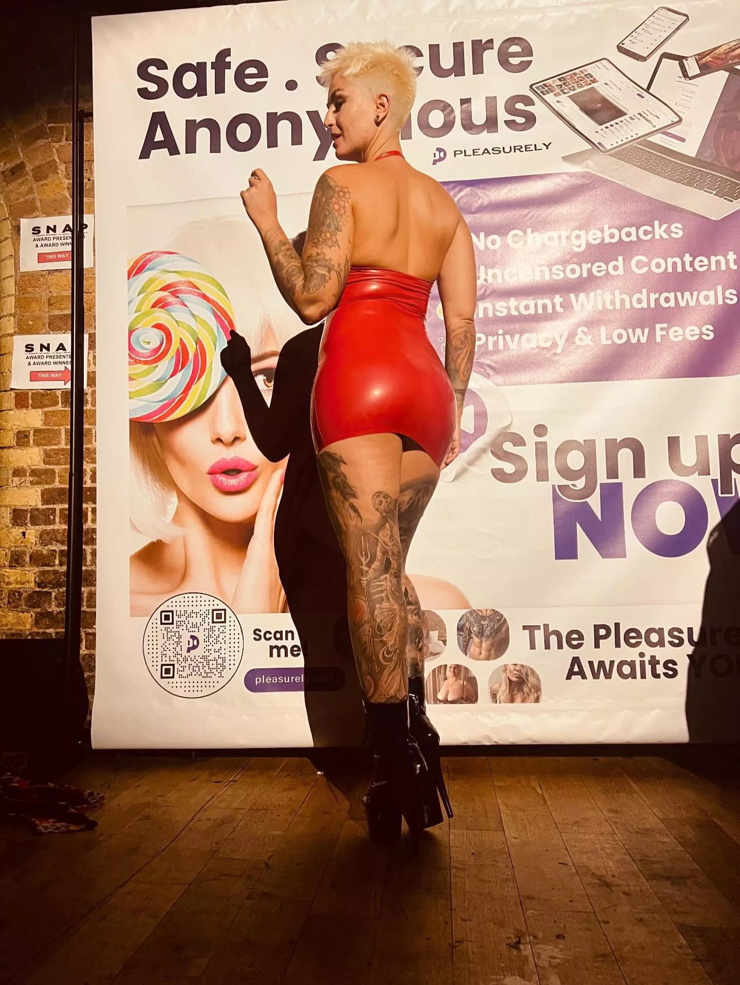 Would you help me out of this? posted by Georgieweare97