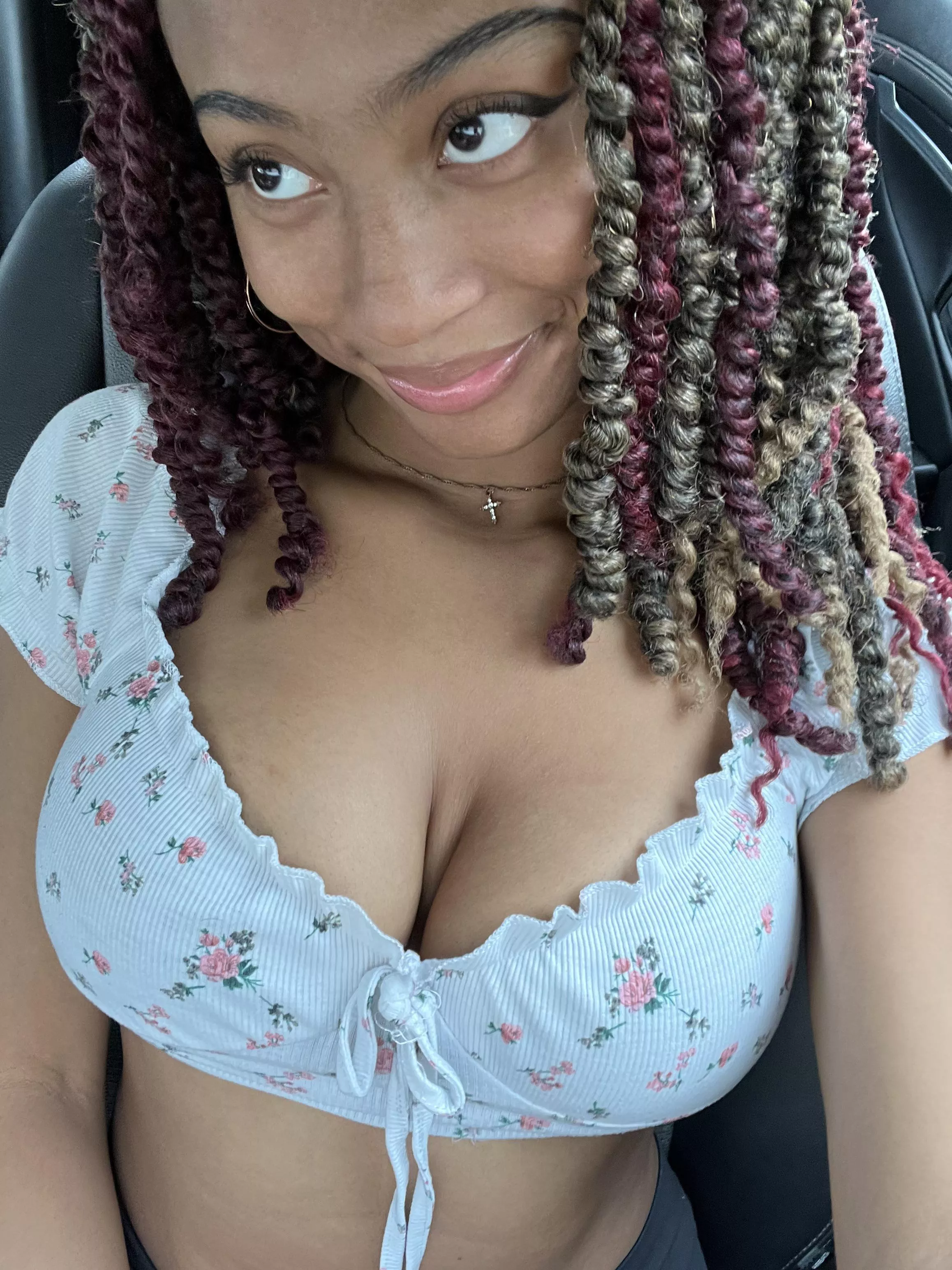 Would you let your gf wear this crop top? posted by Vegetable-Chance9180