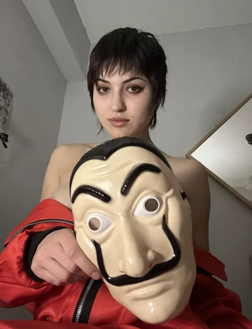 You know what I like? Intelligence. p.s Tokyo by Intensesamurai848