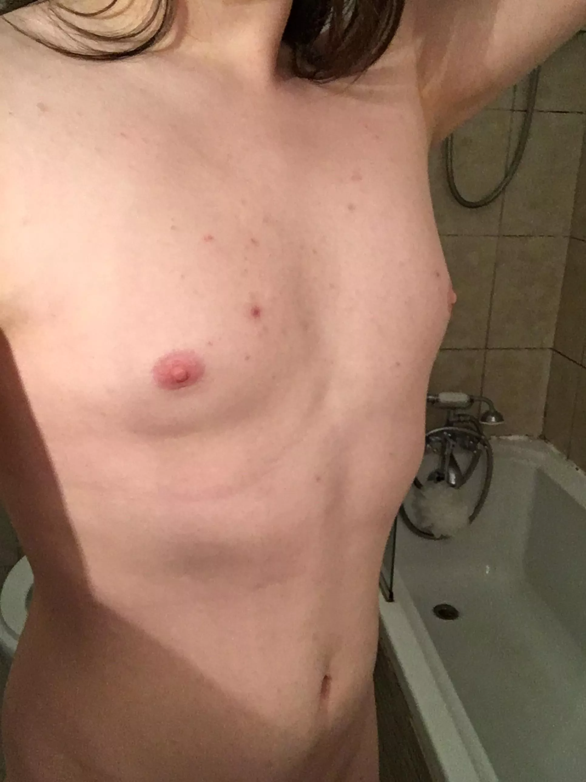 18F, 105lbs, 5’2. I’m insecure about my body. posted by Cutiepie_Suicide