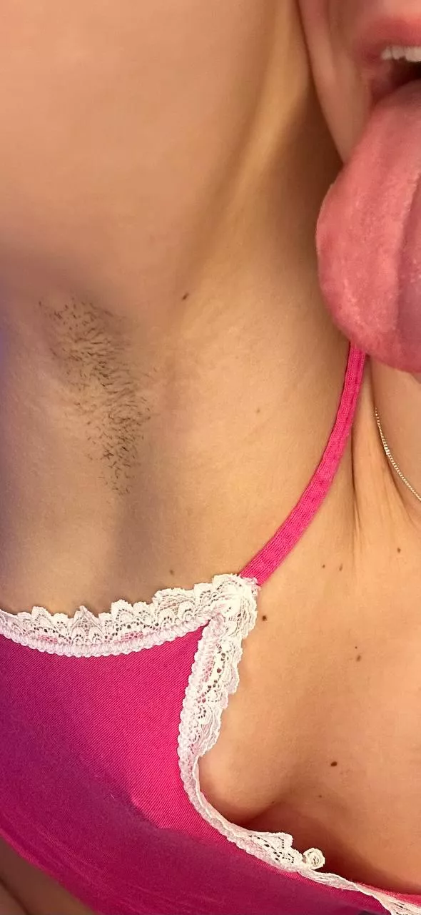 Can you please lick my 18yo armpits today? posted by ViolinistProof454