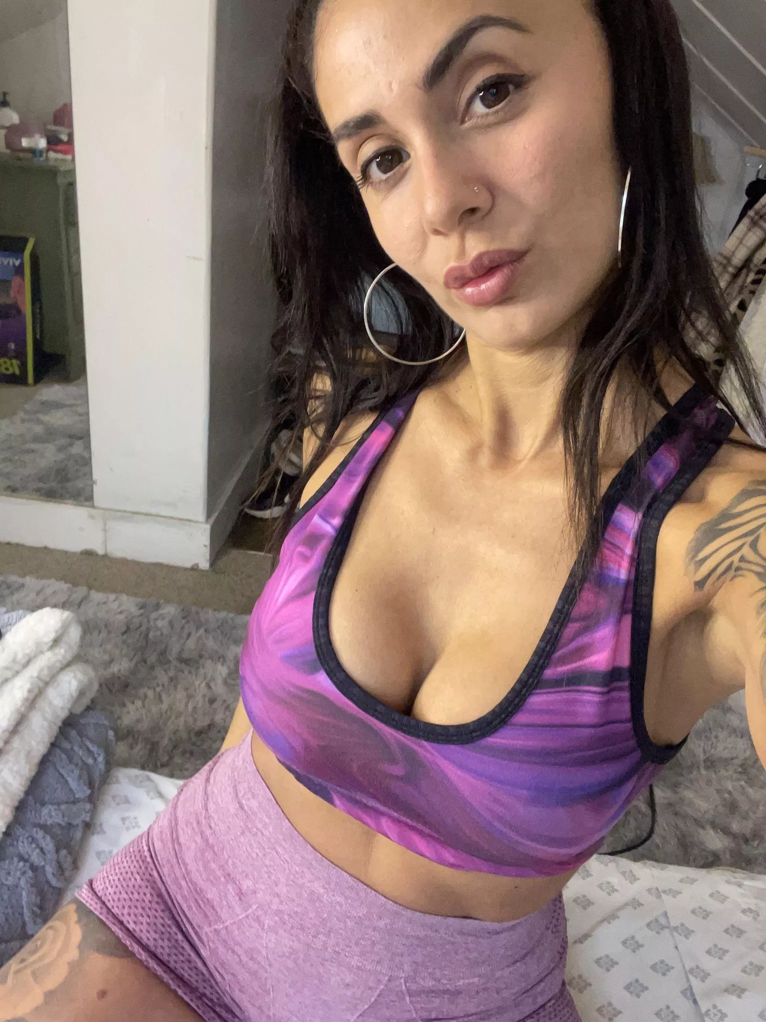 Doing chest today to keep the girls perky posted by gulliblemanufactu