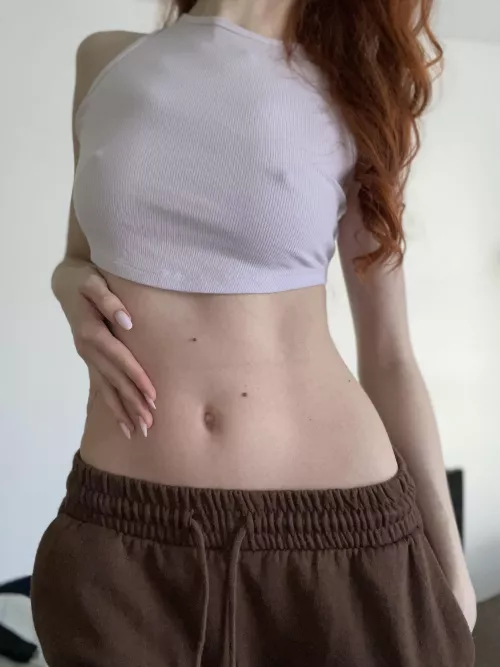 Don’t tell my boss I like sending nudes while I’m at work by long-legzzz