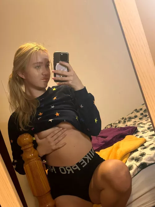 F18 - 102 pounds - nip slip by TheInformalArrow