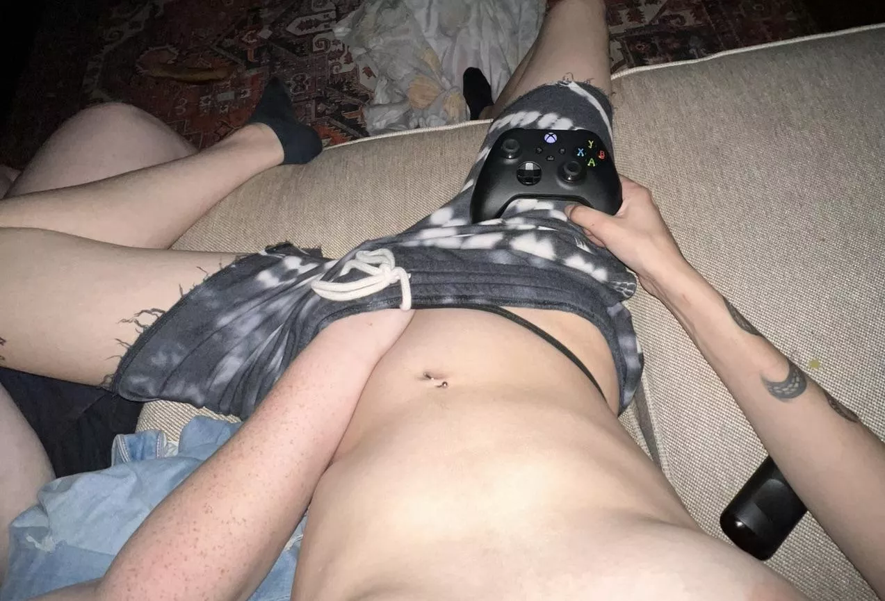 gaming fun with my wife posted by lysss4444