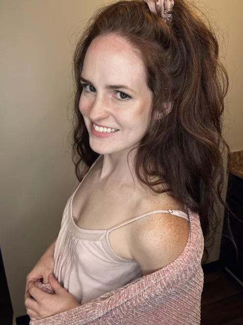 Here to taunt you with that side view. by saltysweetcaroline