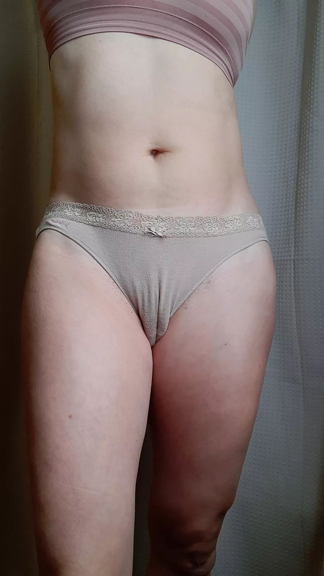 How about these? Do you like camouflage panties? They're not hiding much....🫣 posted by Authenticmilf