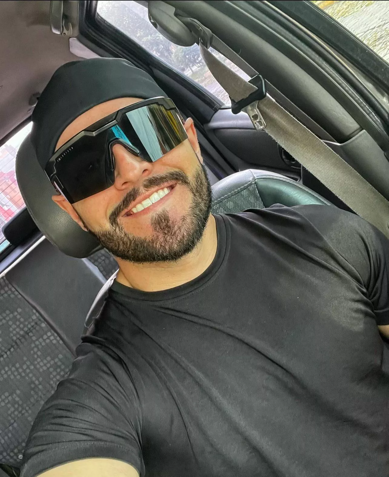 how is your monday going? posted by Worldly-Gazelle5558