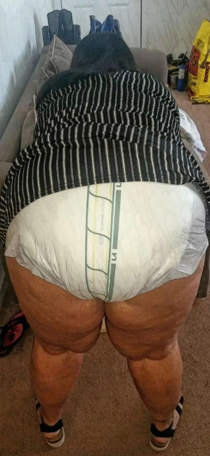 I hope y'all are having a great day! 😘 posted by AnOkiesWife