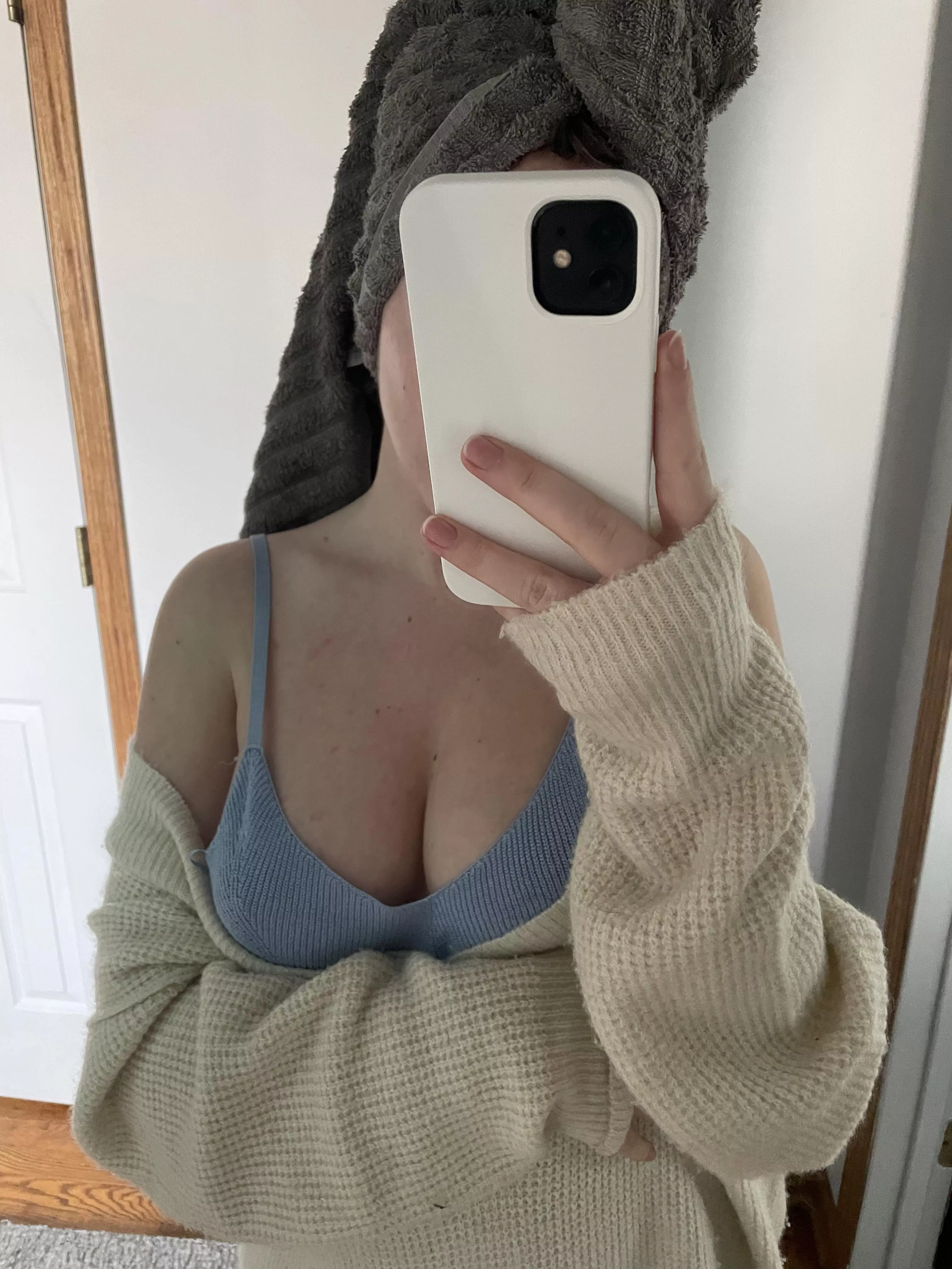 I hope you enjoy the view posted by lilmissgangbang