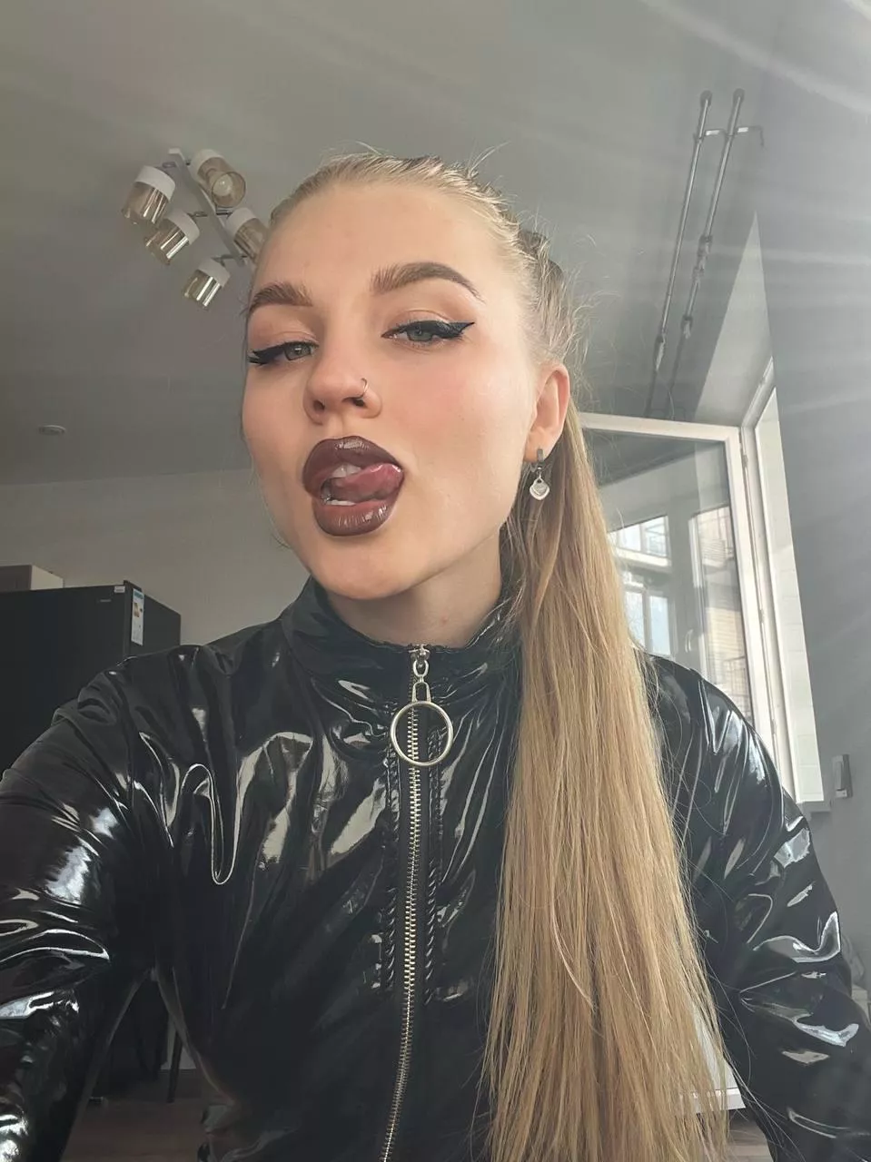 i know you think i'm sexy posted by Lucky_Restaurant_610