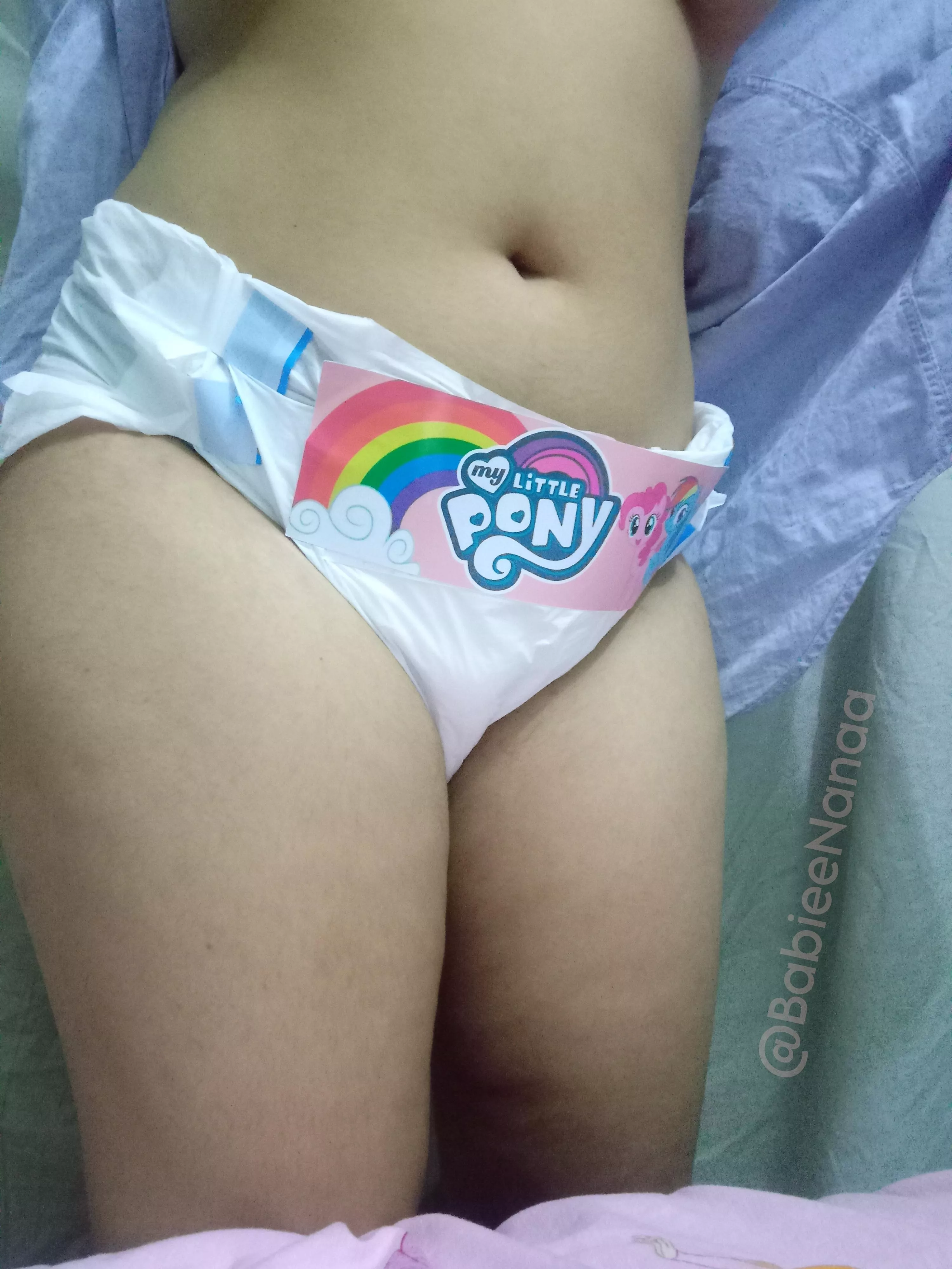 I really like ponies! I'm a big baby posted by babienana