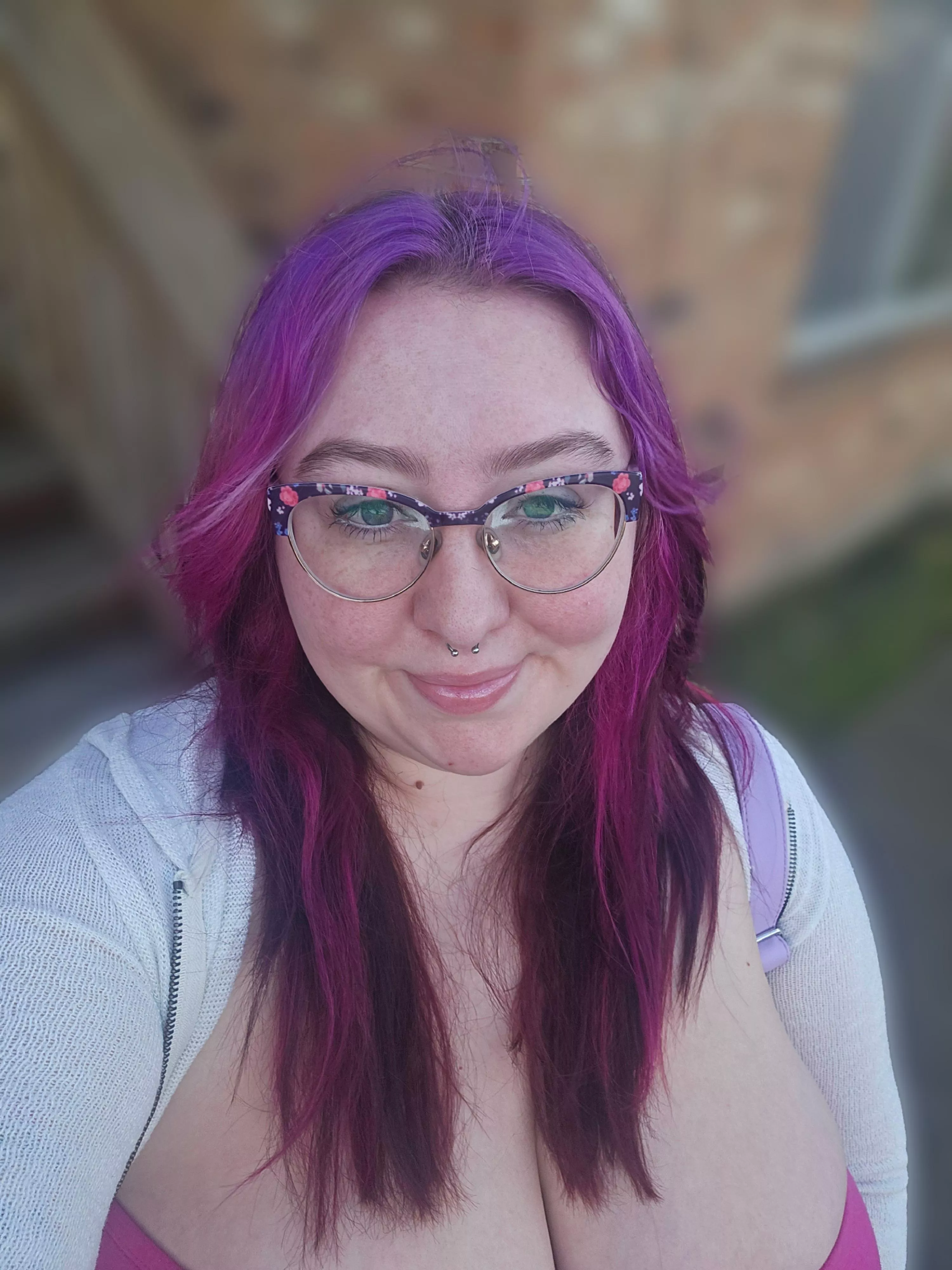 I'm so pale right now 🤣 but my eyes look really pretty posted by sapphiremelonz