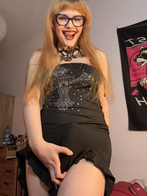 imagine him slowly falling out of my dress by sweetiegirl212