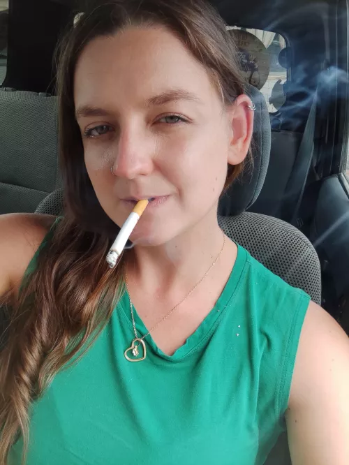 No ride without a smoke by nymphelilli