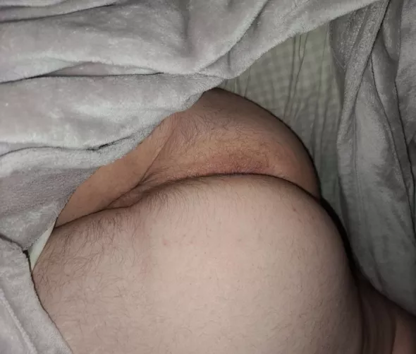 Should i go smooth? like and comment yes for a surprise 😘 by Far-Laugh-8410