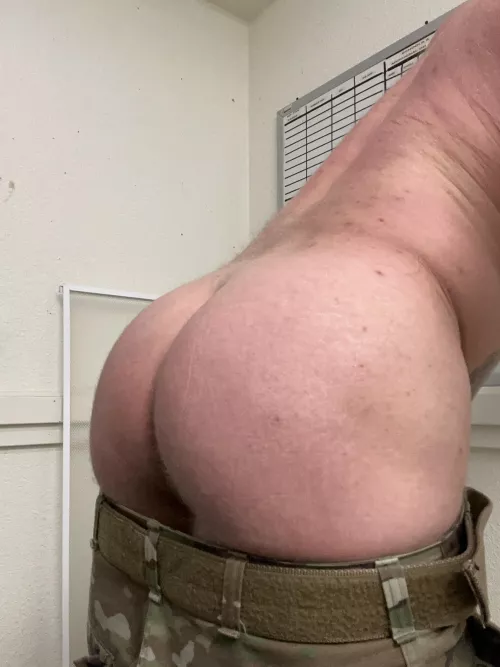 Some army ass for ya by thatguywithtats