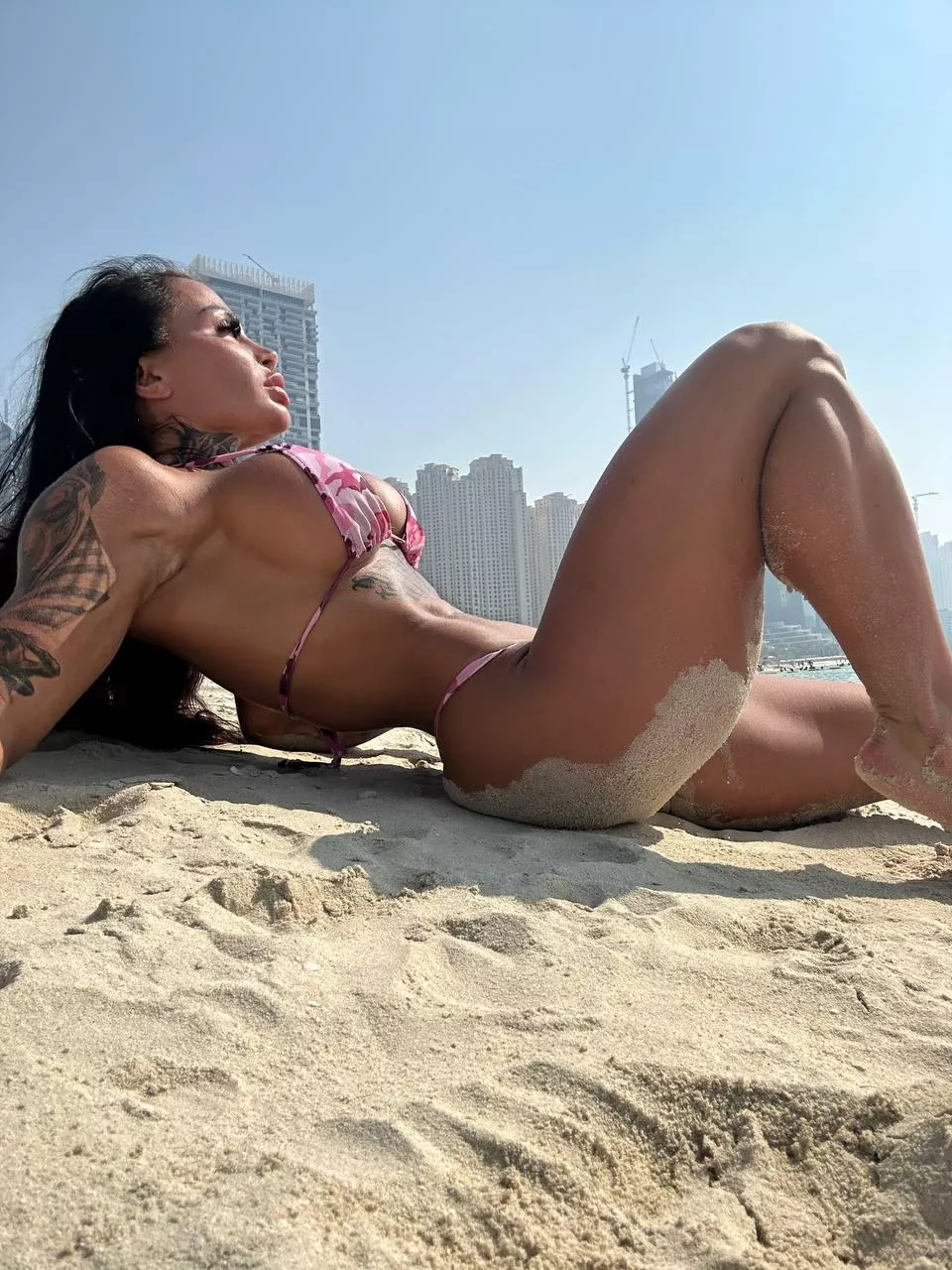 Sunbathing posted by Allegra_Brunnet