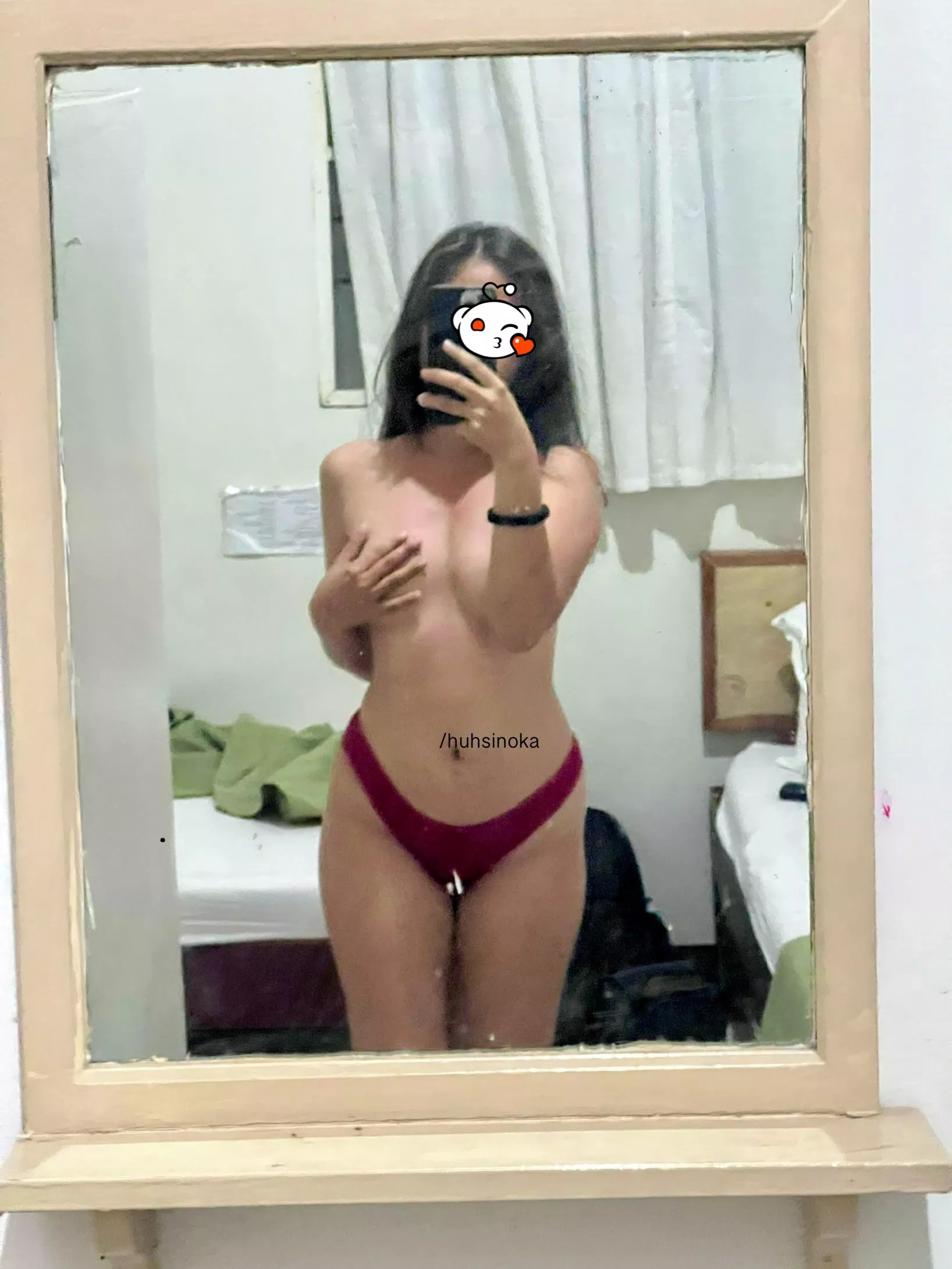 Valentine’s day is approaching (f) posted by huhsinoka