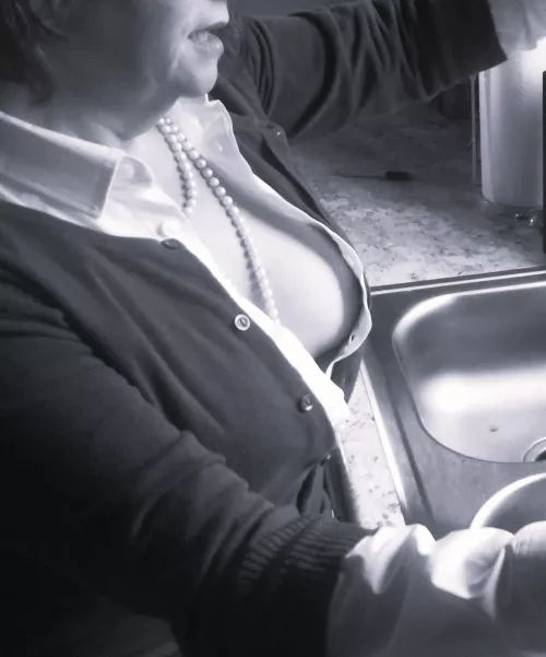 What is my nosy neighbor up to now? by Madame_Misanthrope