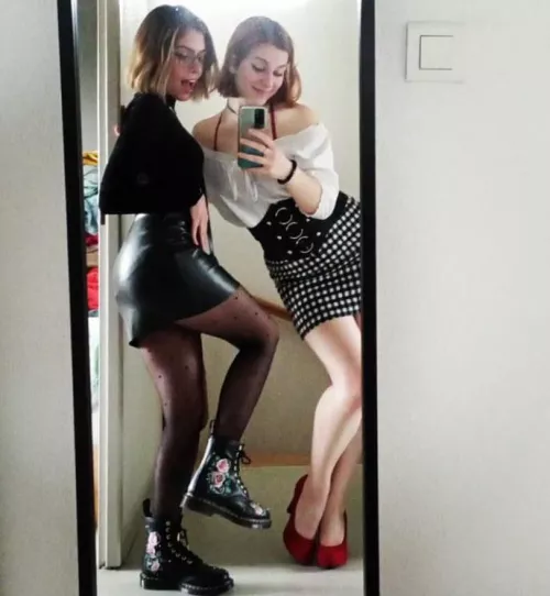 Who do you want to use ? [2] by Curieuxfr