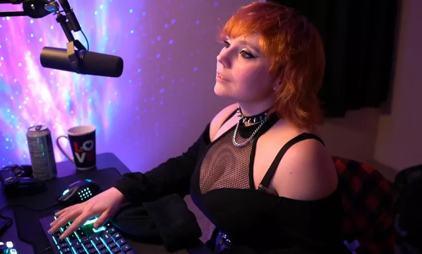 Would you kneel under the desk while I stream? by Cryptmommy1