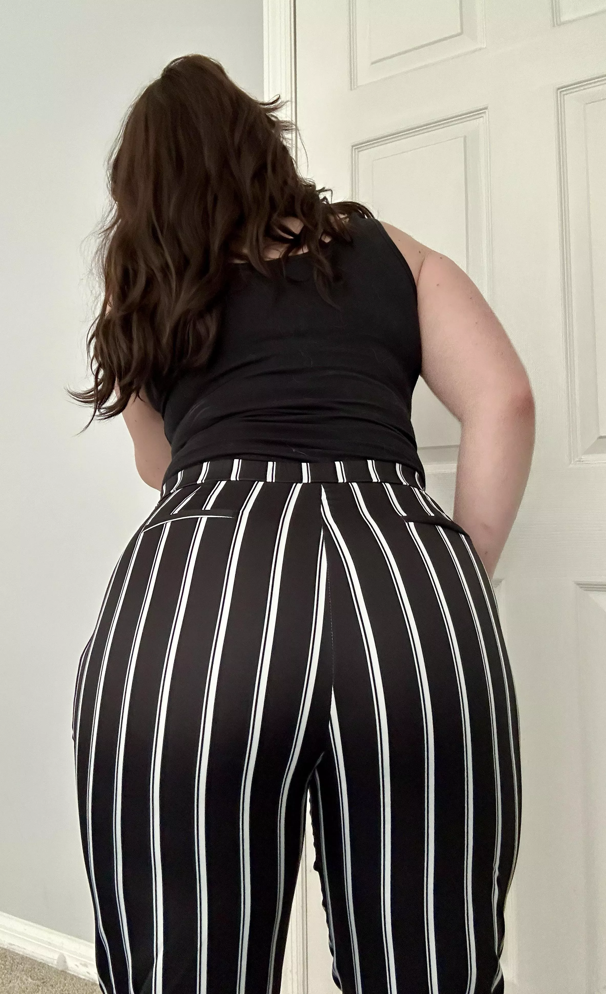 Are pants allowed in the dress code? posted by laceysweetz