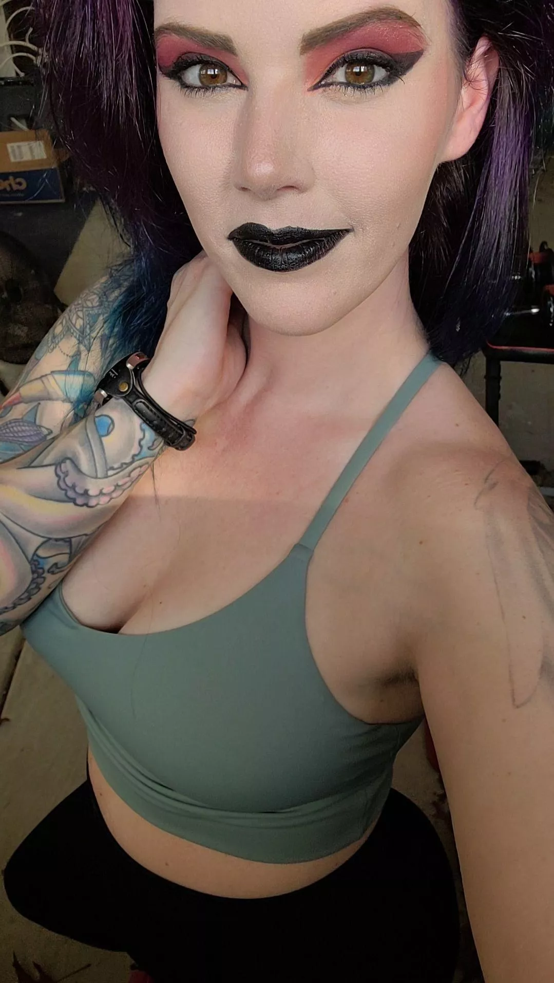 Black lipstick is superior 🖤💅 posted by gothbabe2024