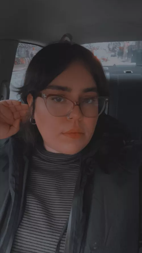 first impression? by craterlake444