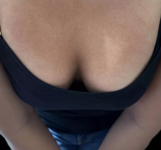 Have a good hump day by AS1AN_80085