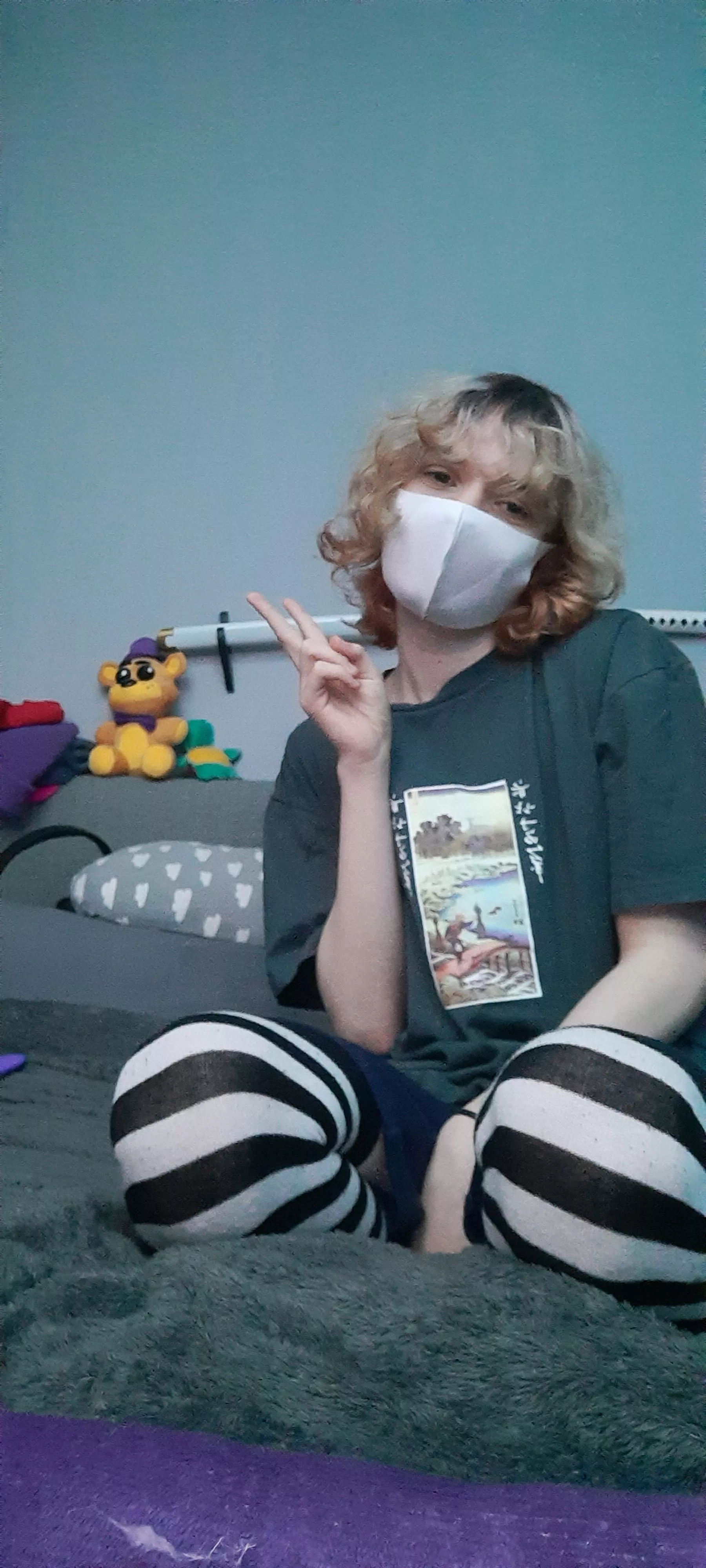 hihihihihi posted by FeeHereee