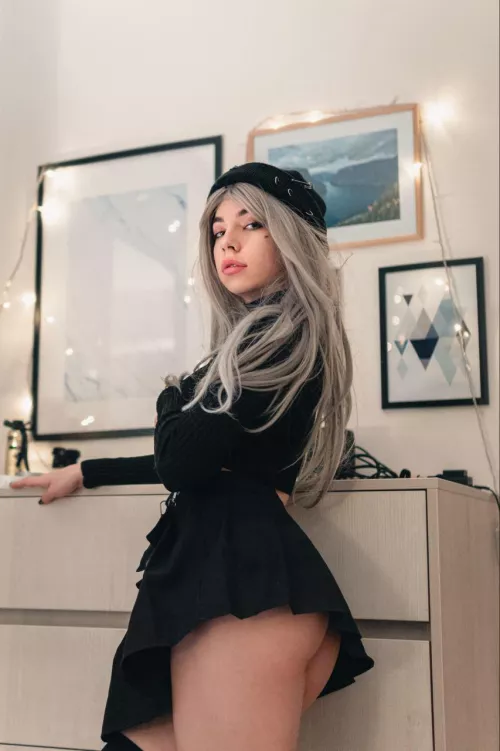 How do you like my skirt? by EvaMoore01