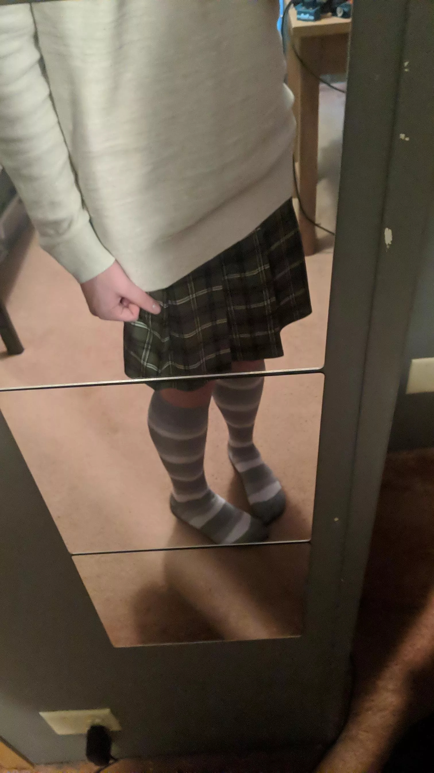 How does it look? posted by FemboyWizard_