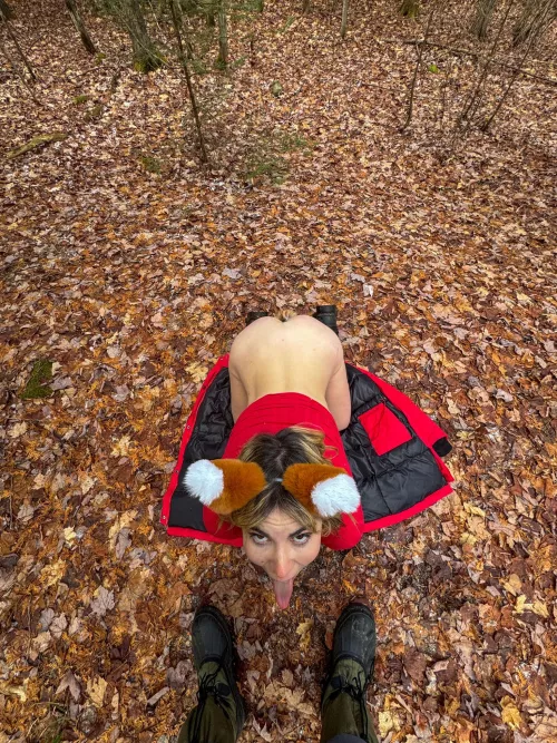 How I wait for your gift by Tinkertoys69