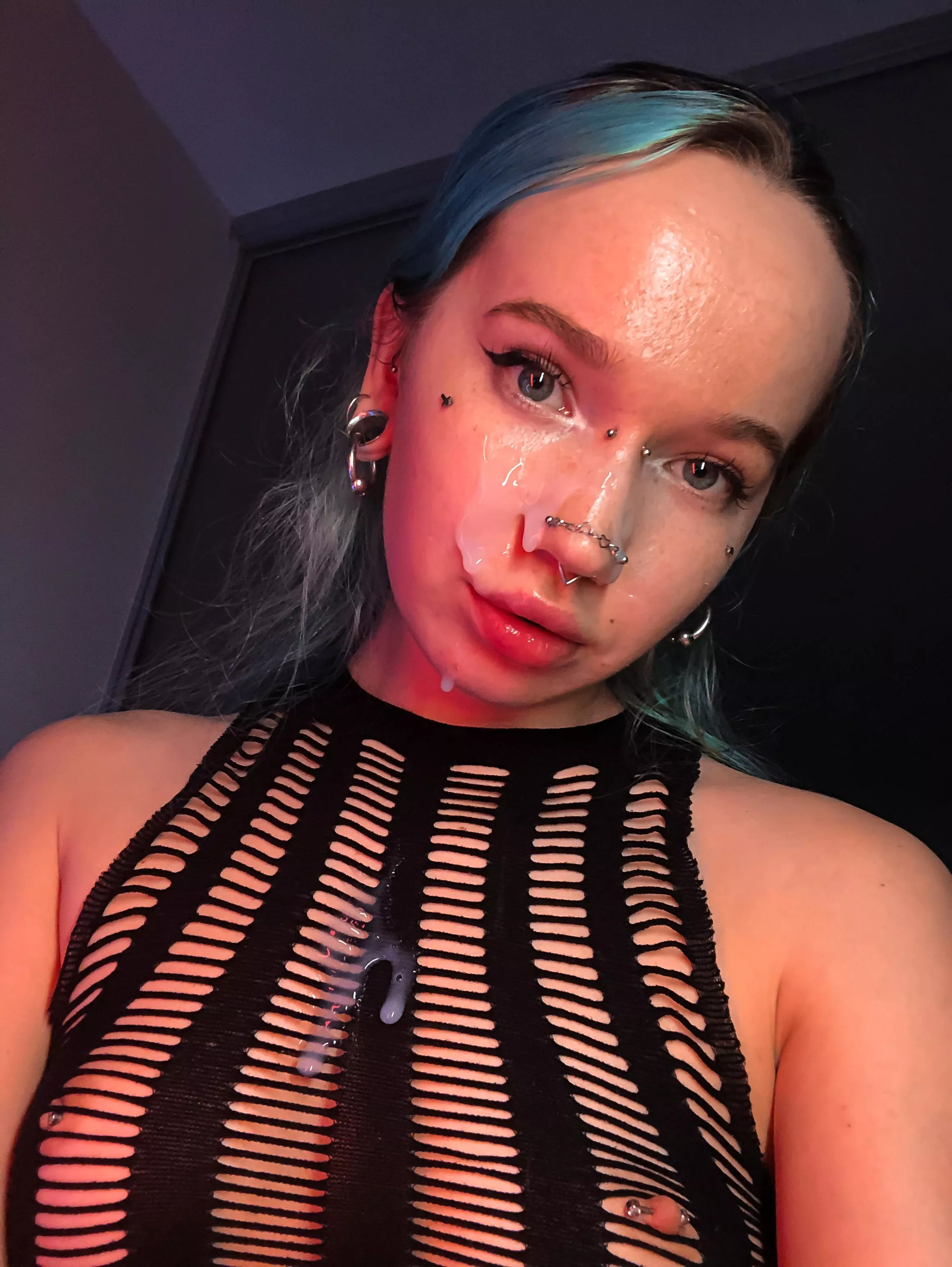 I love it when you cum more. posted by Scarletty62