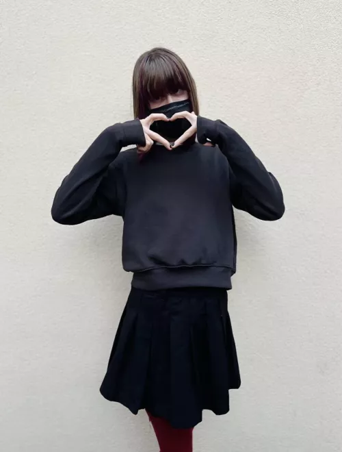 I luv black 🖤 by Hidoi_ShiRo