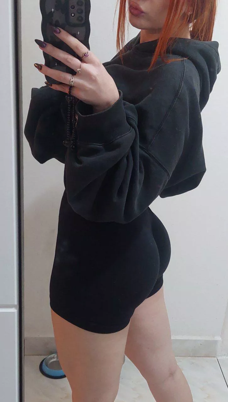 I need my ass grabbed posted by 2baskale584