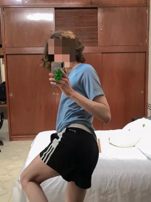 I need you to come here, undress me and start licking my ass by Kevingoodboytwink