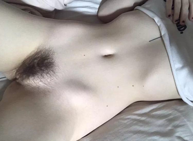 I wanna grow my bush out again posted by elliehaze96