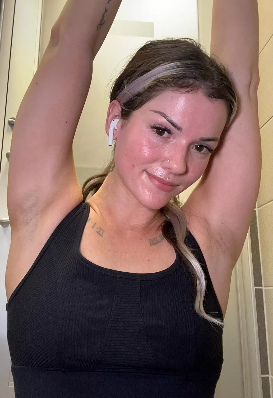 Its hot and ready posted by lolotaylor