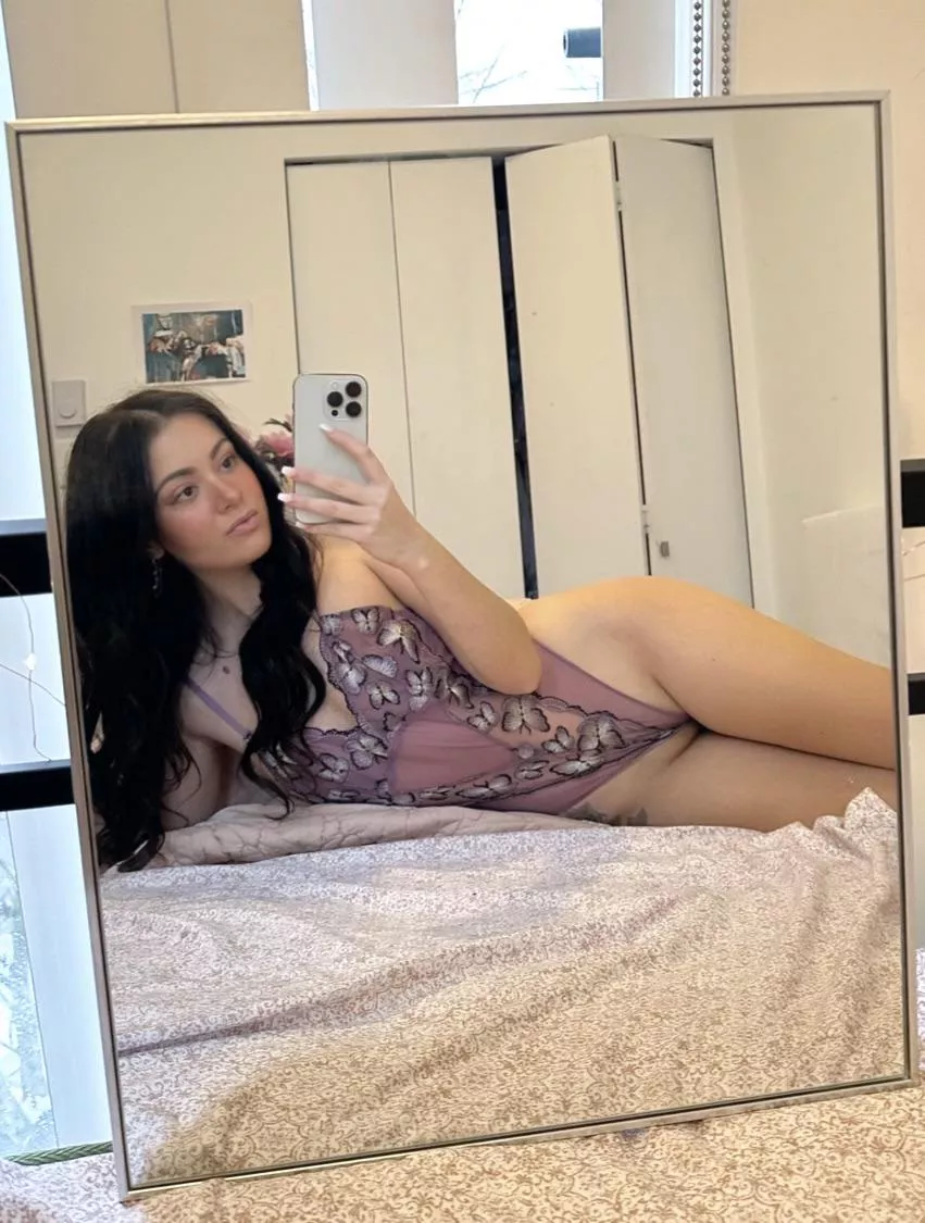 It’s pulling a little 🙈 posted by georgiawest1