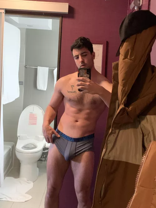 Nice and tight by Italiangod7